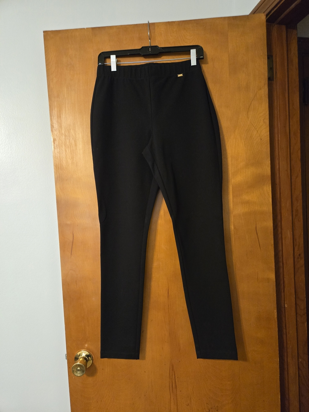 NWT St John Black Straight Leg Pants Size M